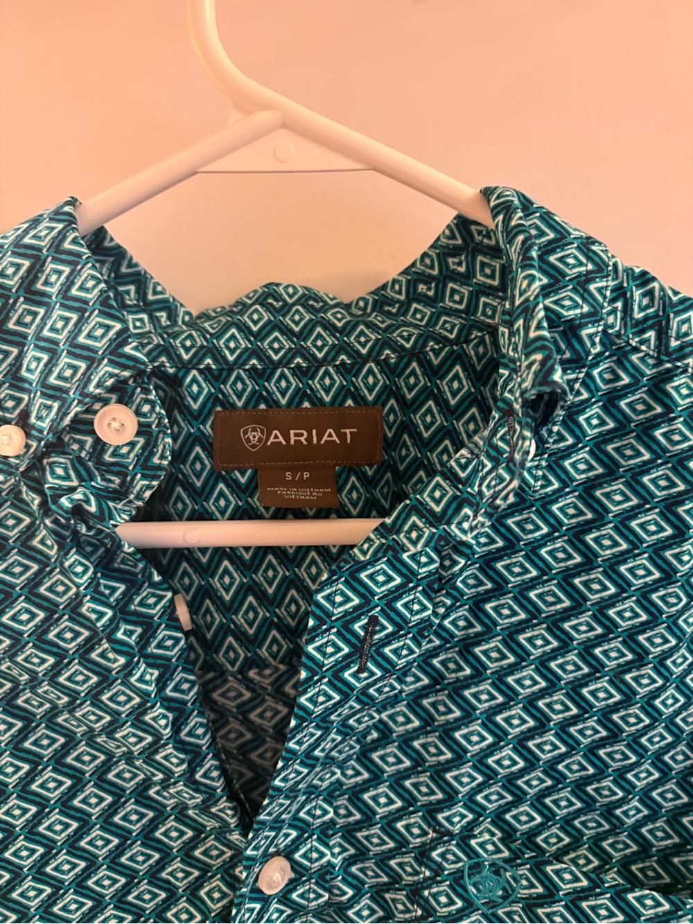 Ariat Geometric Short-Sleeve Button-Down Shirt - Picture 7 of 16